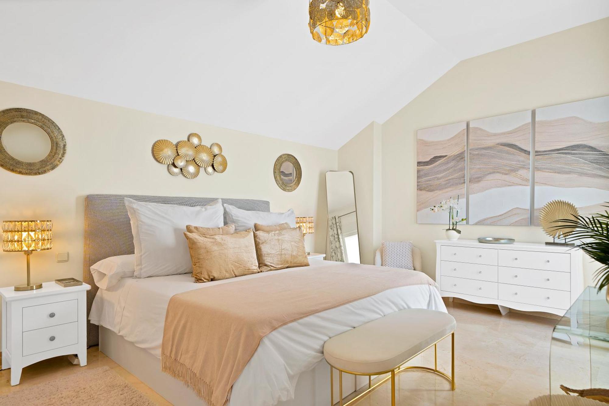 Luxury Penthouse With Sea Views In Marbella Golden Mile, Puente Romano Area エクステリア 写真