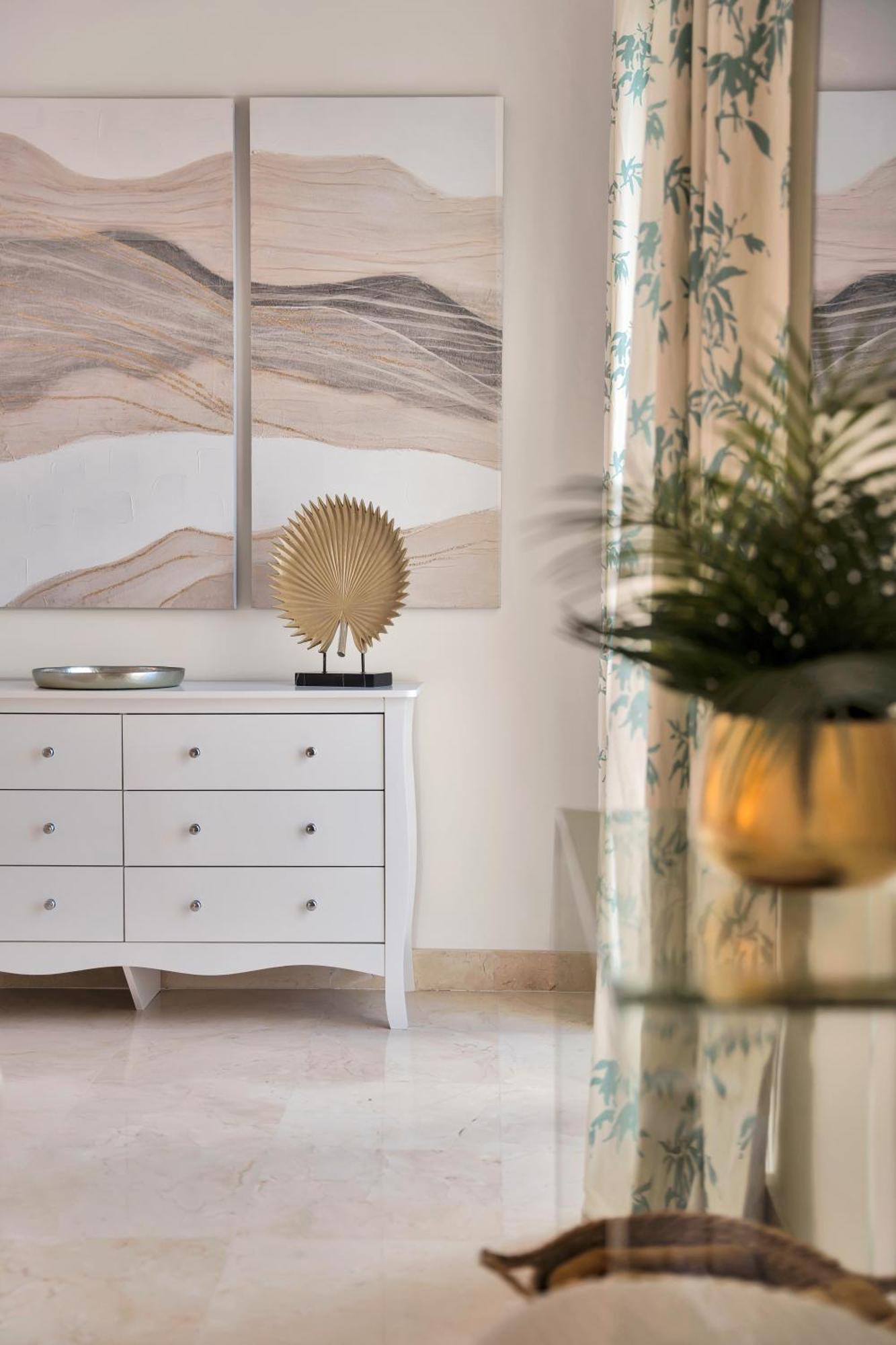 Luxury Penthouse With Sea Views In Marbella Golden Mile, Puente Romano Area エクステリア 写真